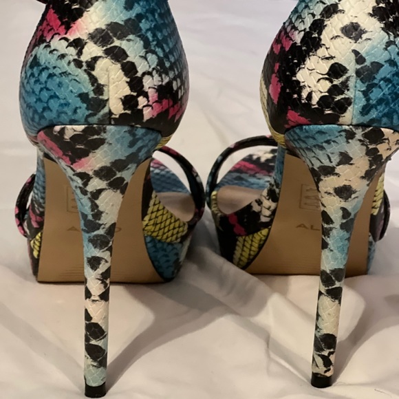 Colorful Snake Skin Heel - Picture 2 of 8